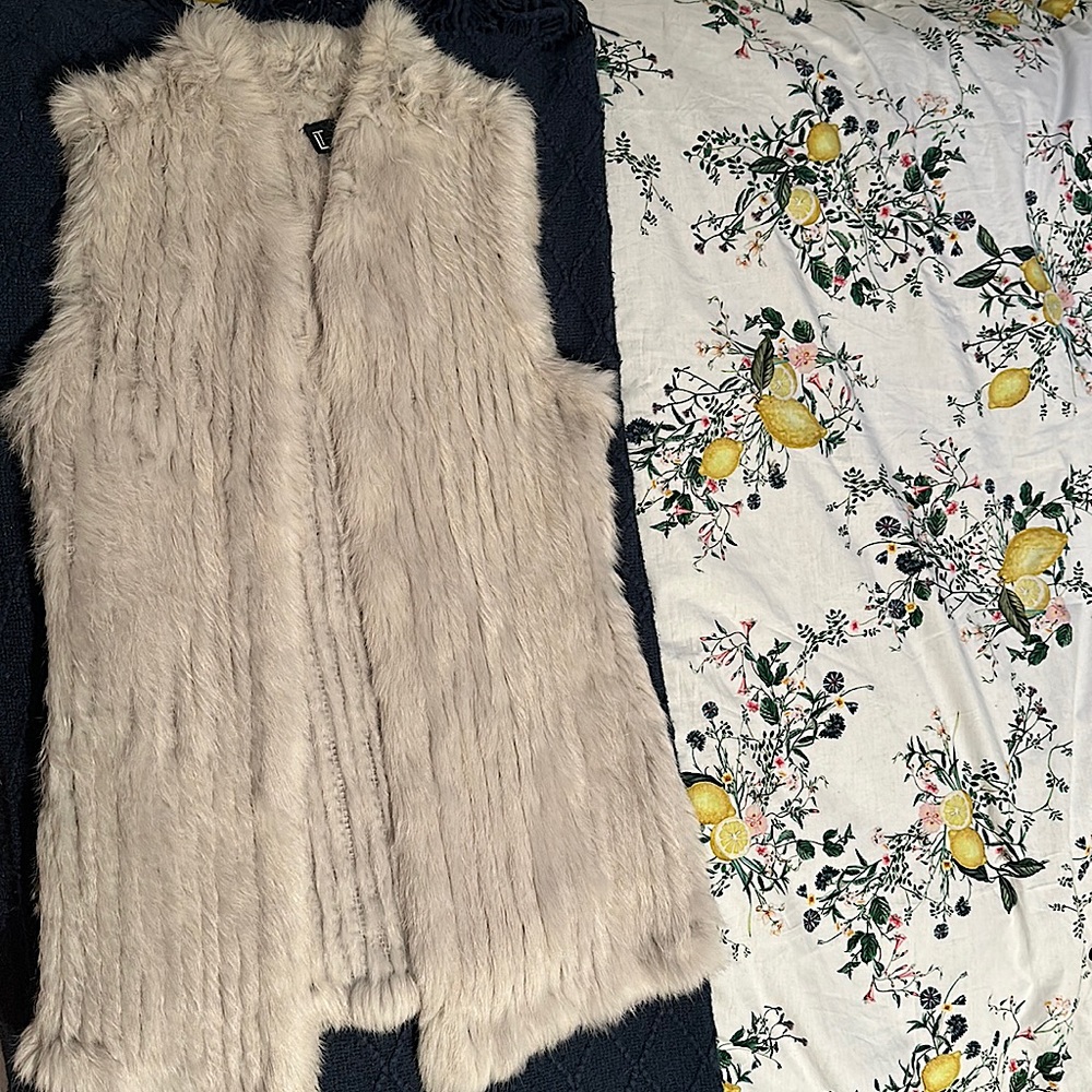 100% grey rabbit fur vest